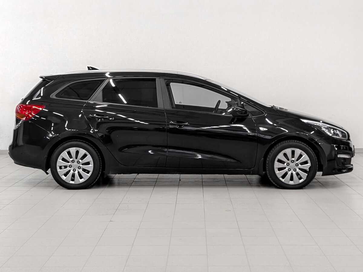 Купить Kia Ceed с пробегом. Фото: #3