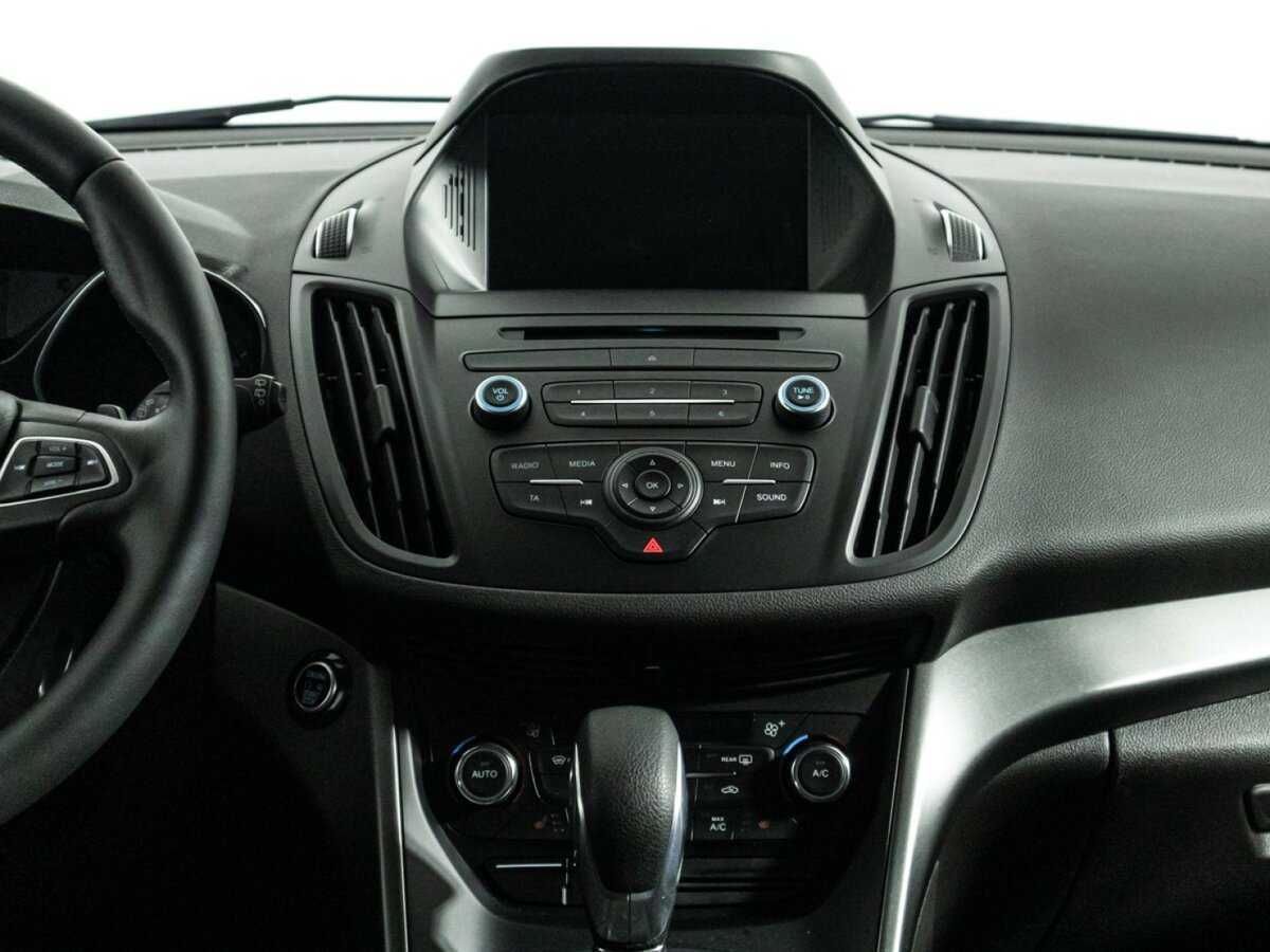 Купить Ford Kuga с пробегом. Фото: #13