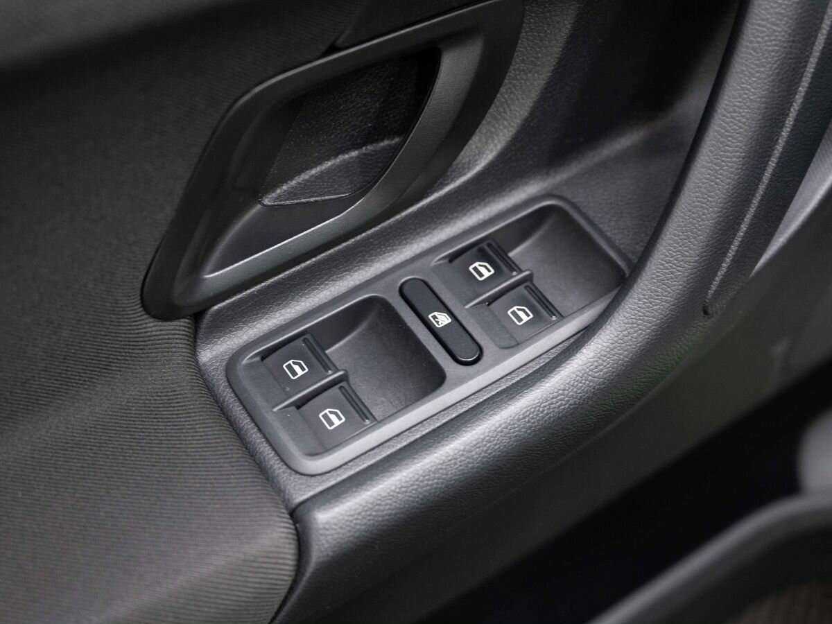 Купить Skoda Fabia с пробегом. Фото: #20