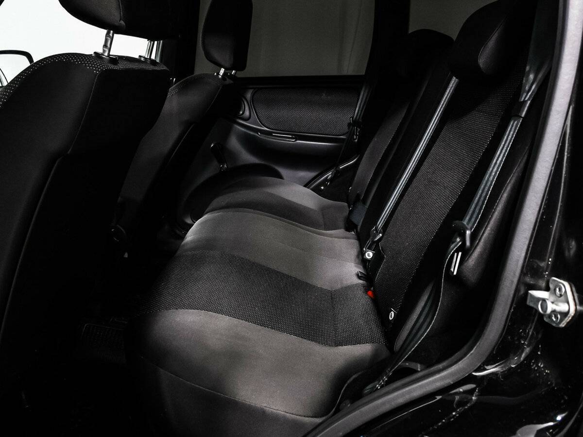 Купить Lada (ВАЗ) Niva с пробегом. Фото: #12