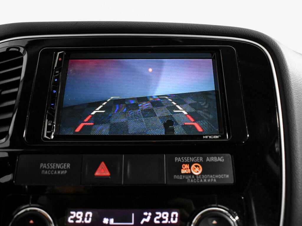 Купить Mitsubishi Outlander с пробегом. Фото: #17