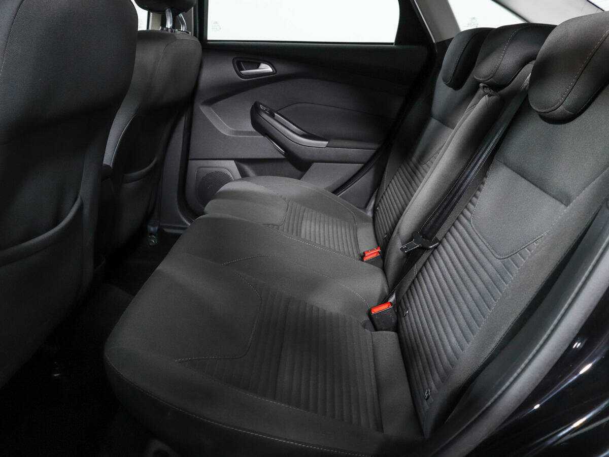 Купить Ford Focus с пробегом. Фото: #13