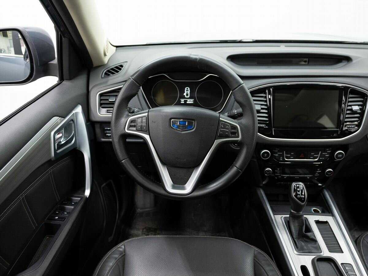 Купить Geely Emgrand X7 с пробегом. Фото: #14