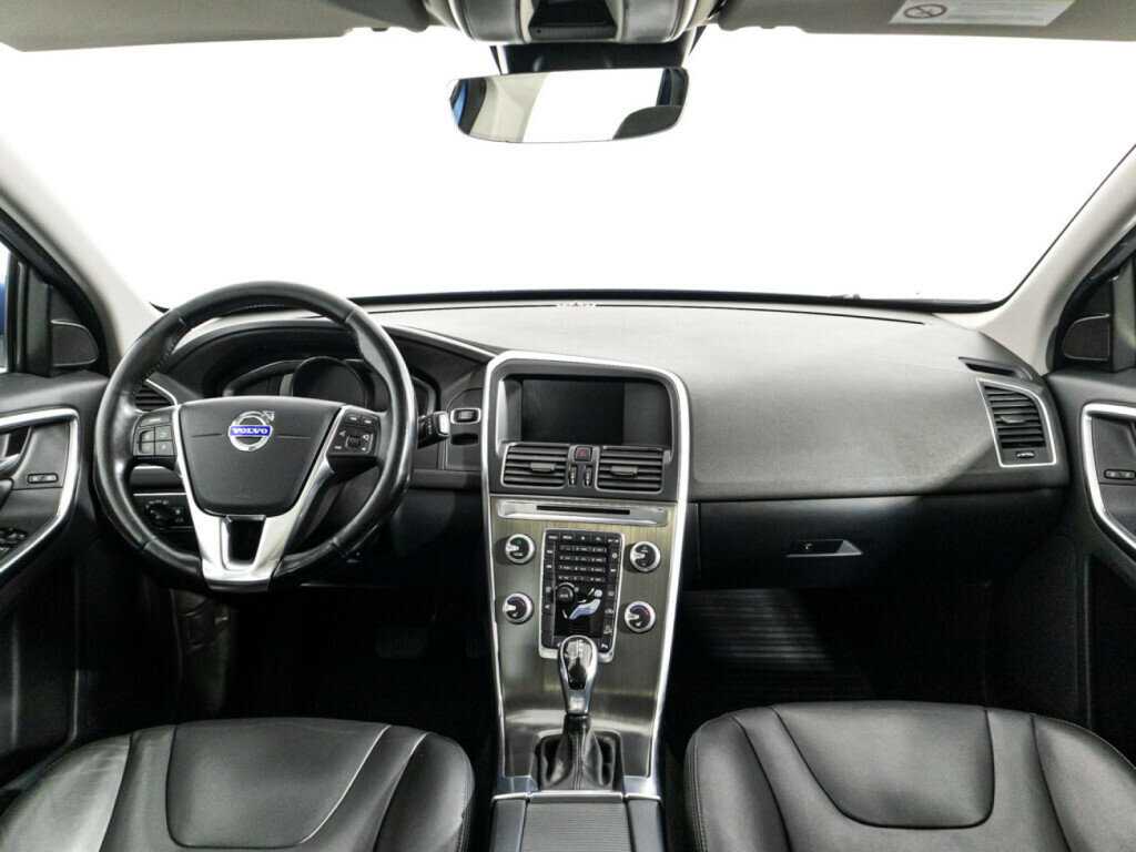 Купить Volvo XC60 с пробегом. Фото: #12