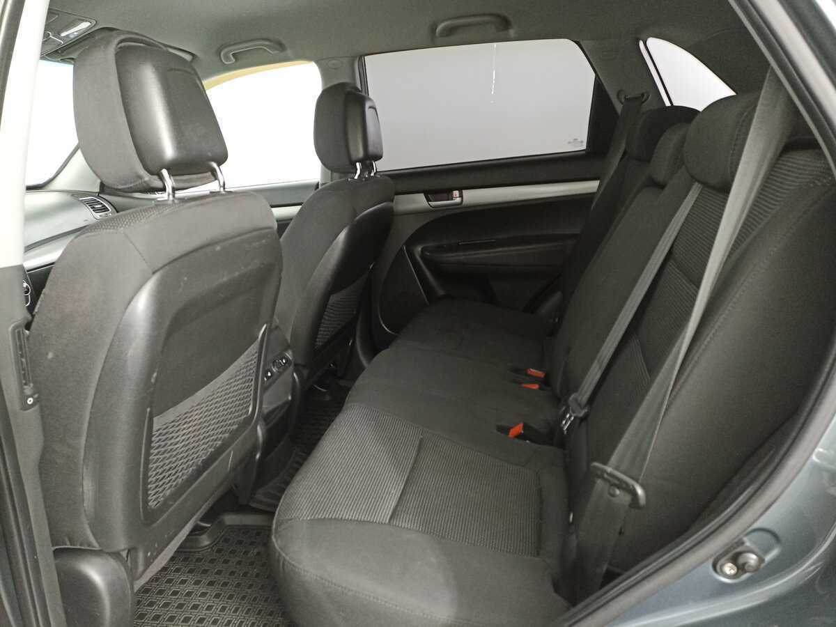 Купить Kia Sorento с пробегом. Фото: #8