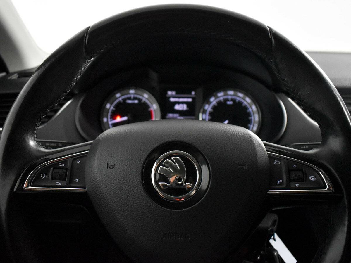Купить Skoda Octavia с пробегом. Фото: #16