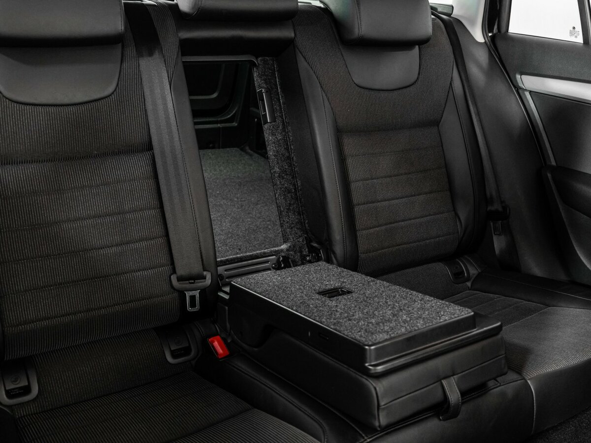 Купить Skoda Octavia с пробегом. Фото: #14