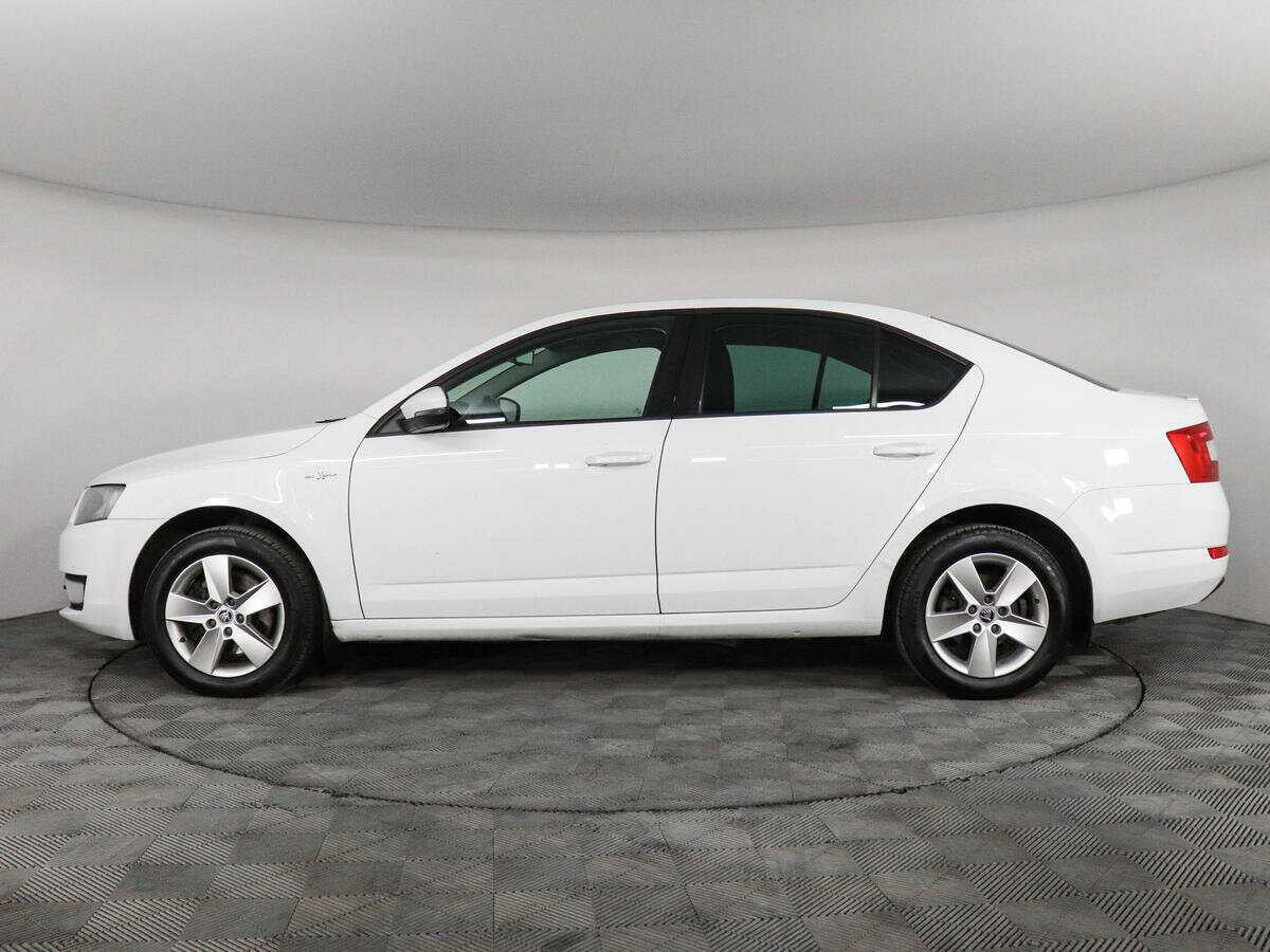 Купить Skoda Octavia с пробегом. Фото: #7