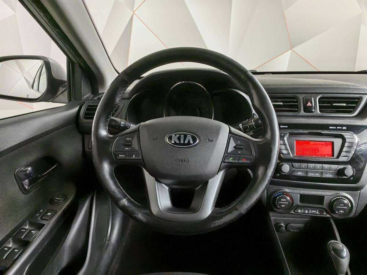 Купить Kia Rio с пробегом. Фото: #7