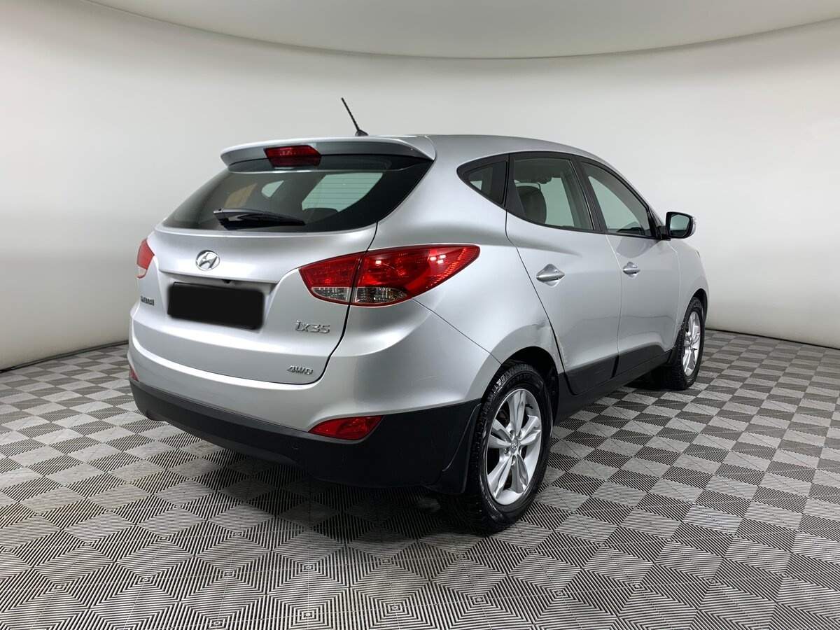 Купить Hyundai ix35 с пробегом. Фото: #4