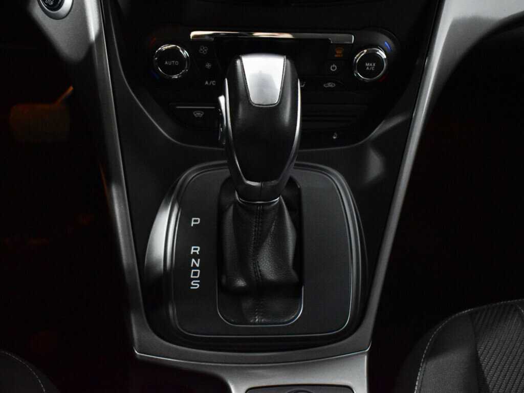 Купить Ford Kuga с пробегом. Фото: #10