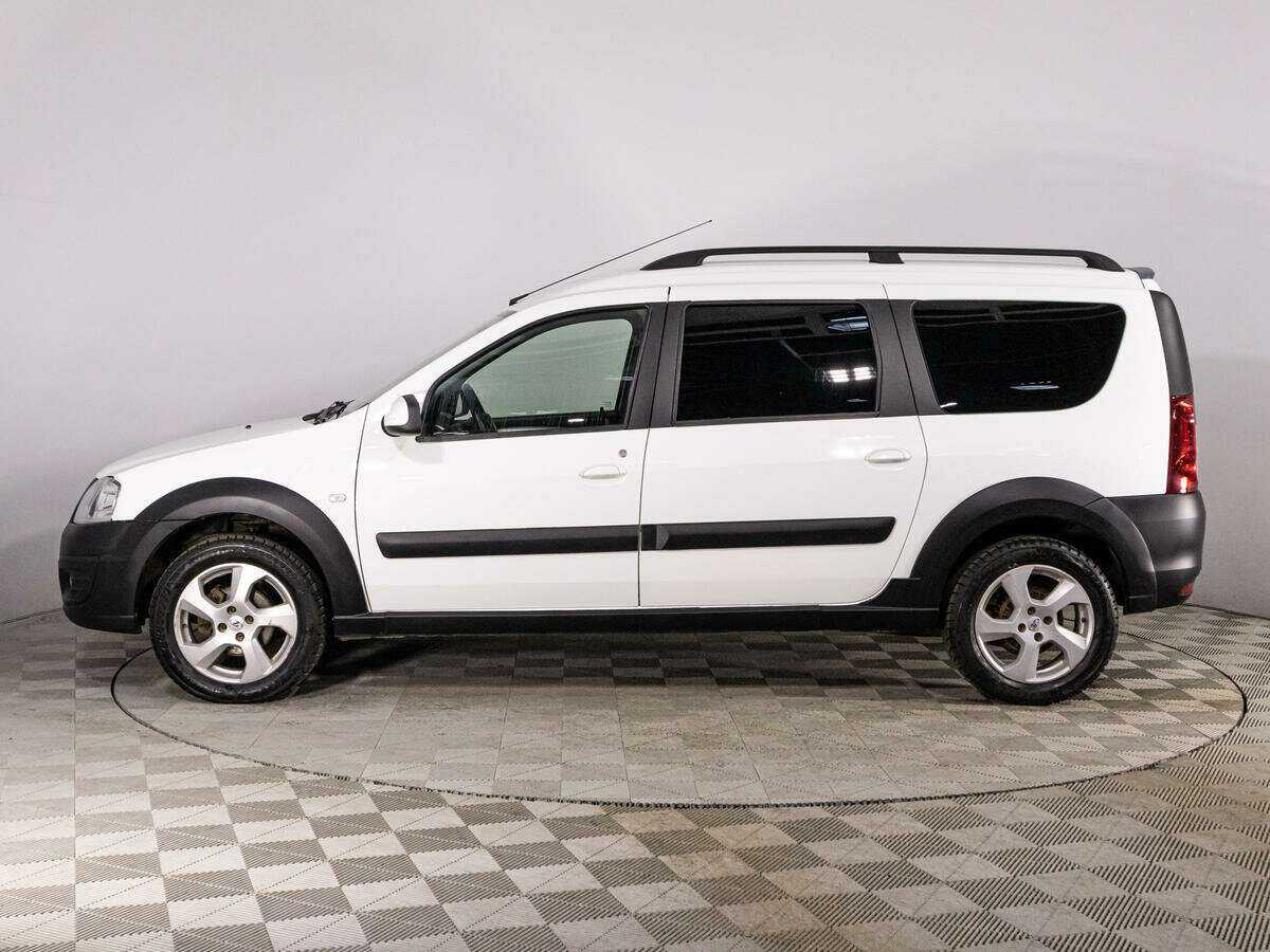 Купить Lada (ВАЗ) Largus с пробегом. Фото: #7