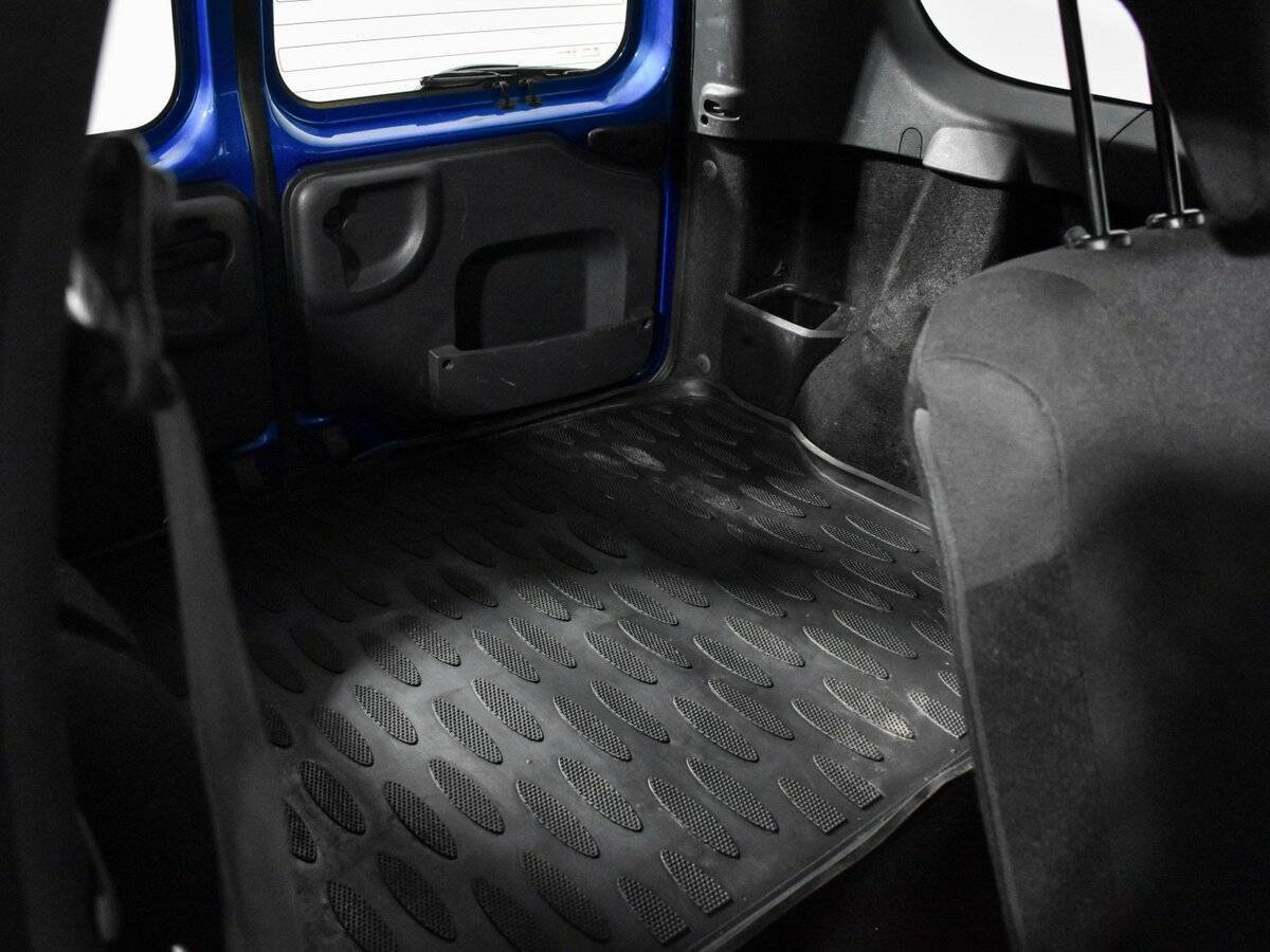 Купить Lada (ВАЗ) Largus с пробегом. Фото: #11