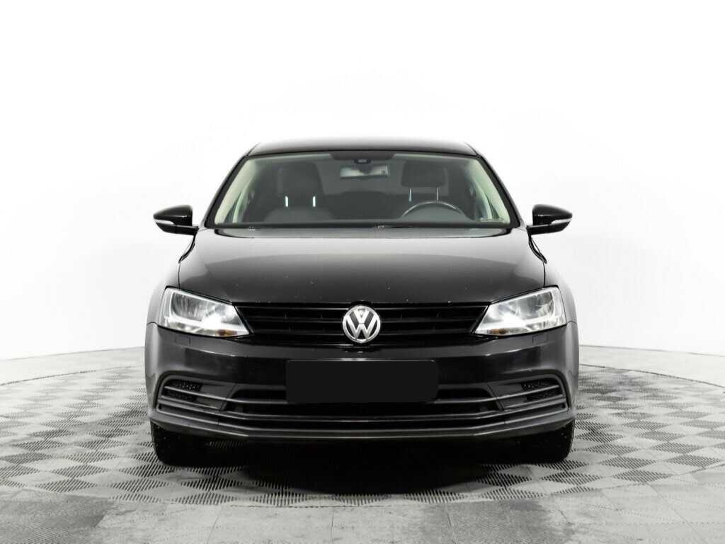 Купить Volkswagen Jetta с пробегом. Фото: #1