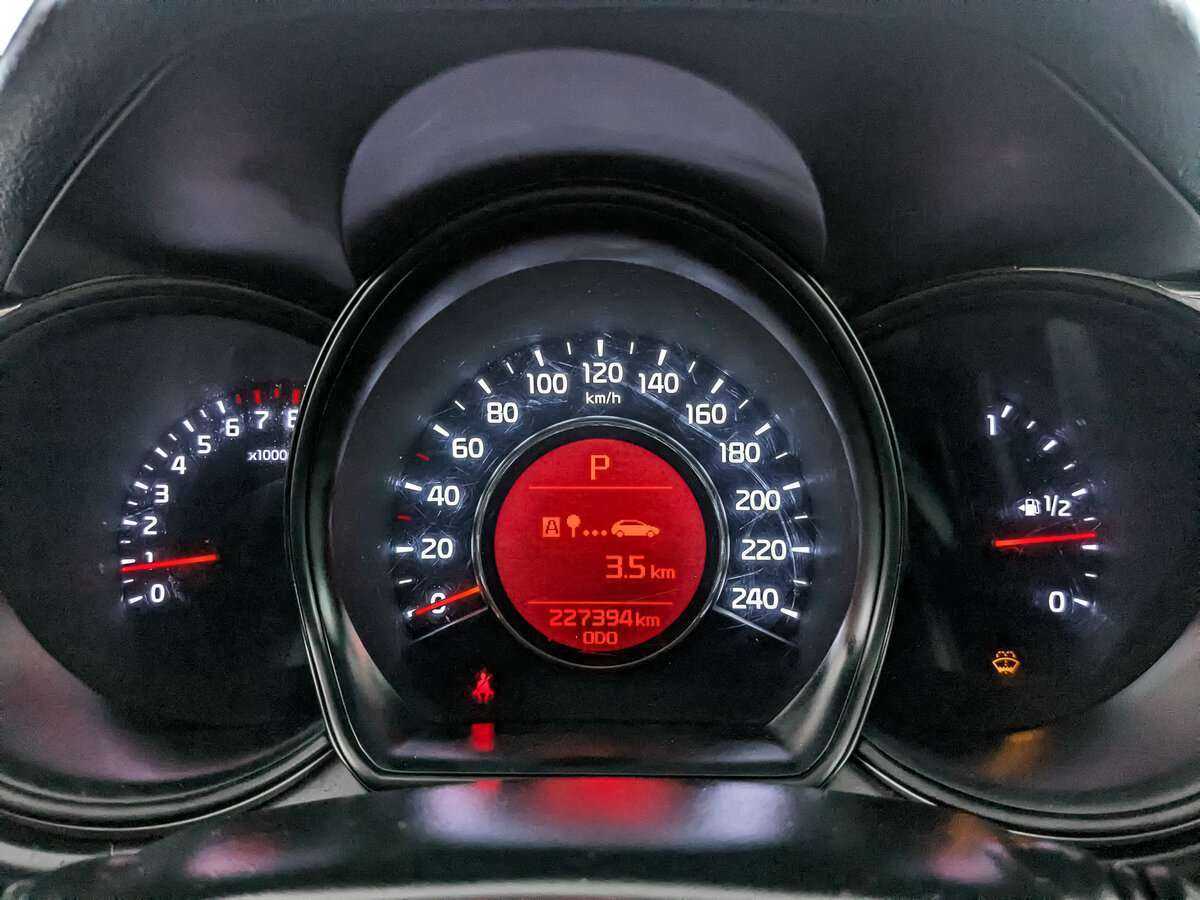 Купить Kia Ceed с пробегом. Фото: #11