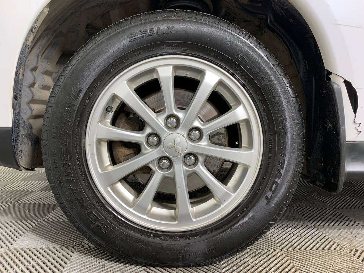 Купить Mitsubishi ASX с пробегом. Фото: #8