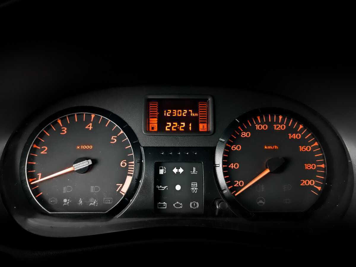 Купить Lada (ВАЗ) Largus с пробегом. Фото: #12