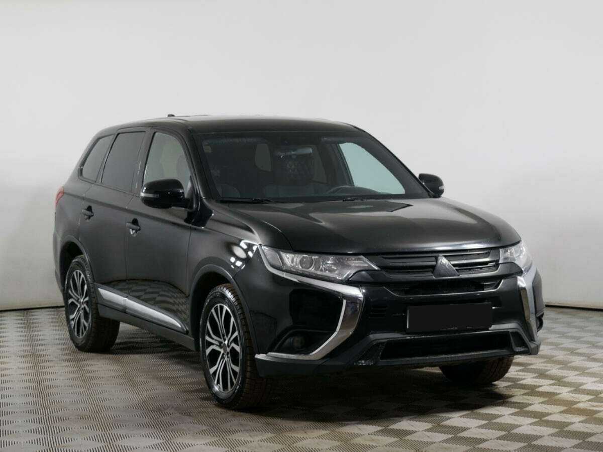 Купить Mitsubishi Outlander с пробегом. Фото: #2