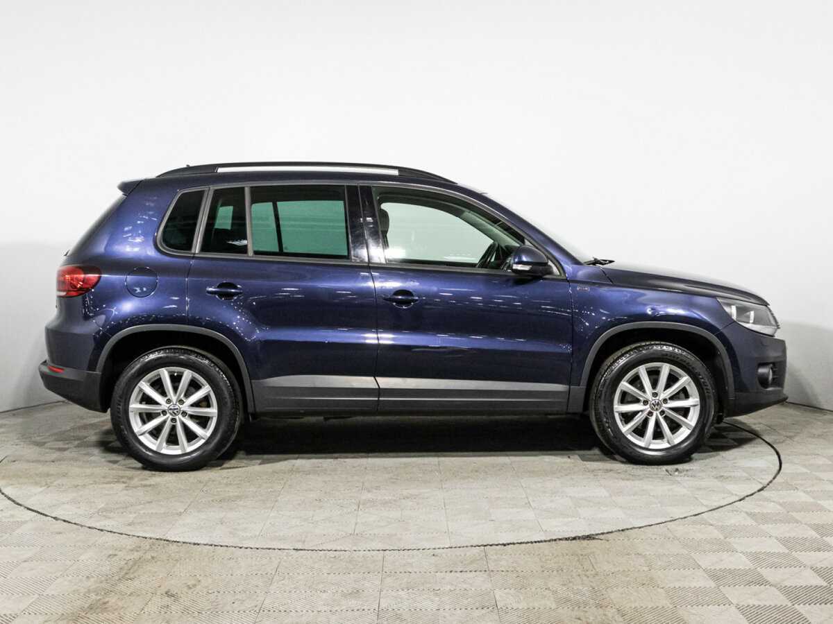Купить Volkswagen Tiguan с пробегом. Фото: #3