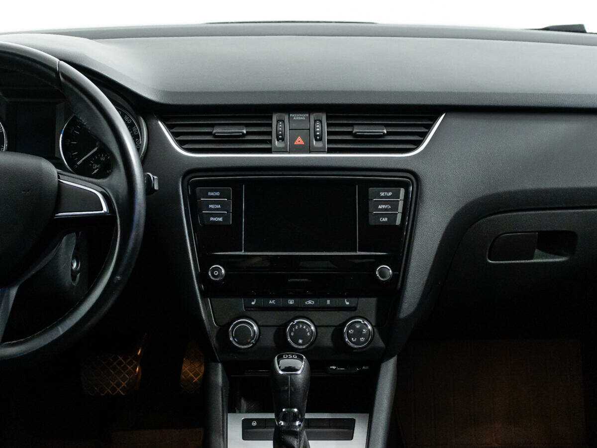 Купить Skoda Octavia с пробегом. Фото: #13
