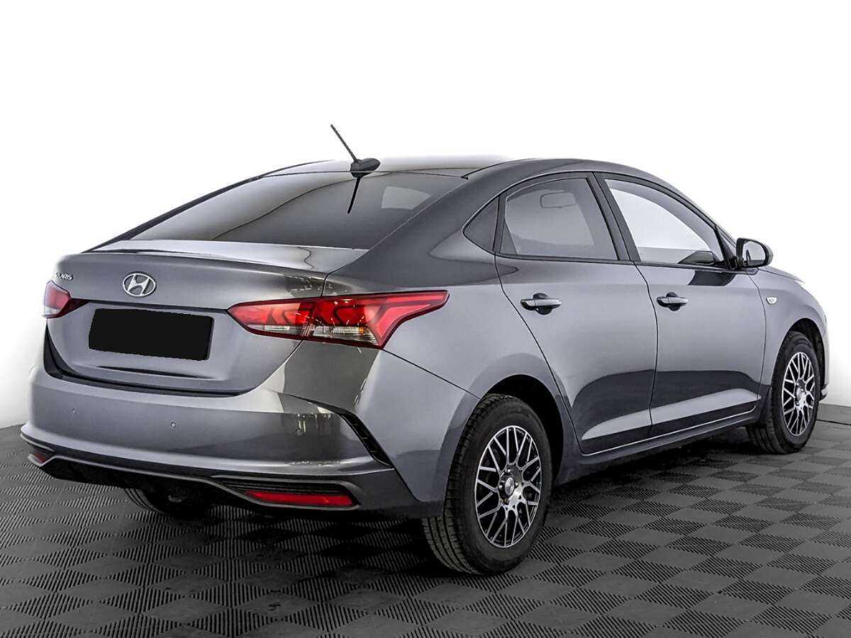 Купить Hyundai Solaris с пробегом. Фото: #4