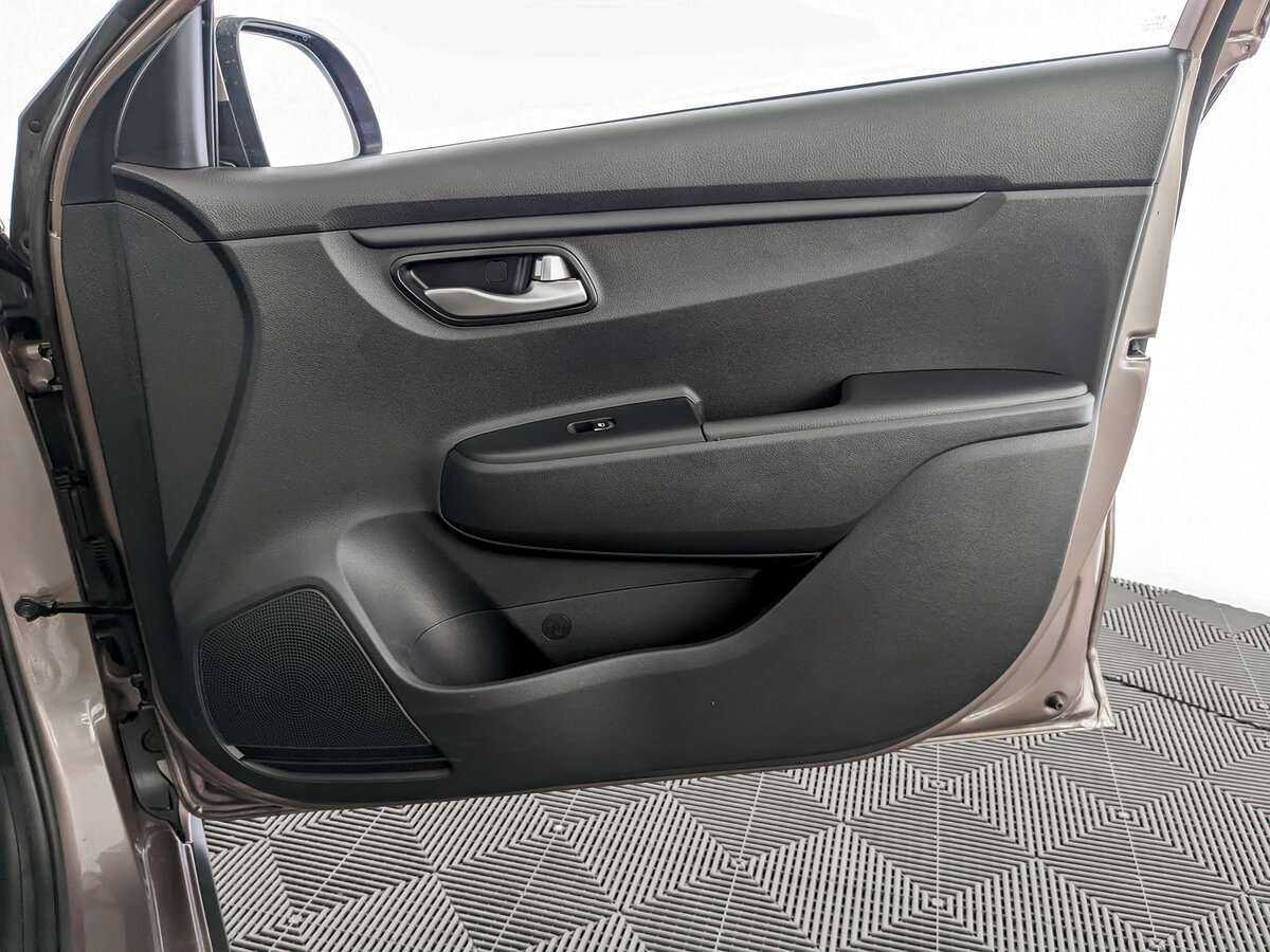 Купить Kia Rio с пробегом. Фото: #19