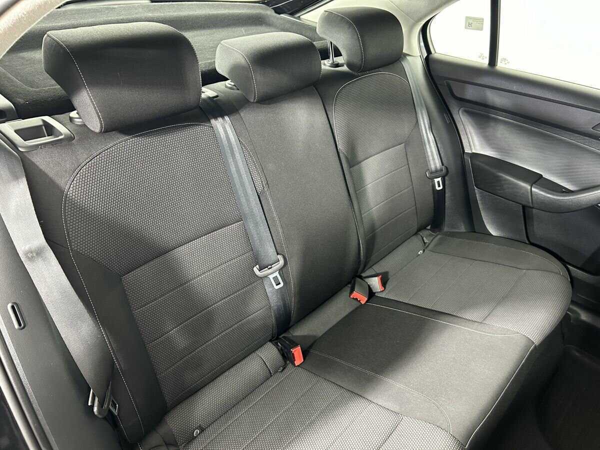 Купить Skoda Rapid с пробегом. Фото: #14