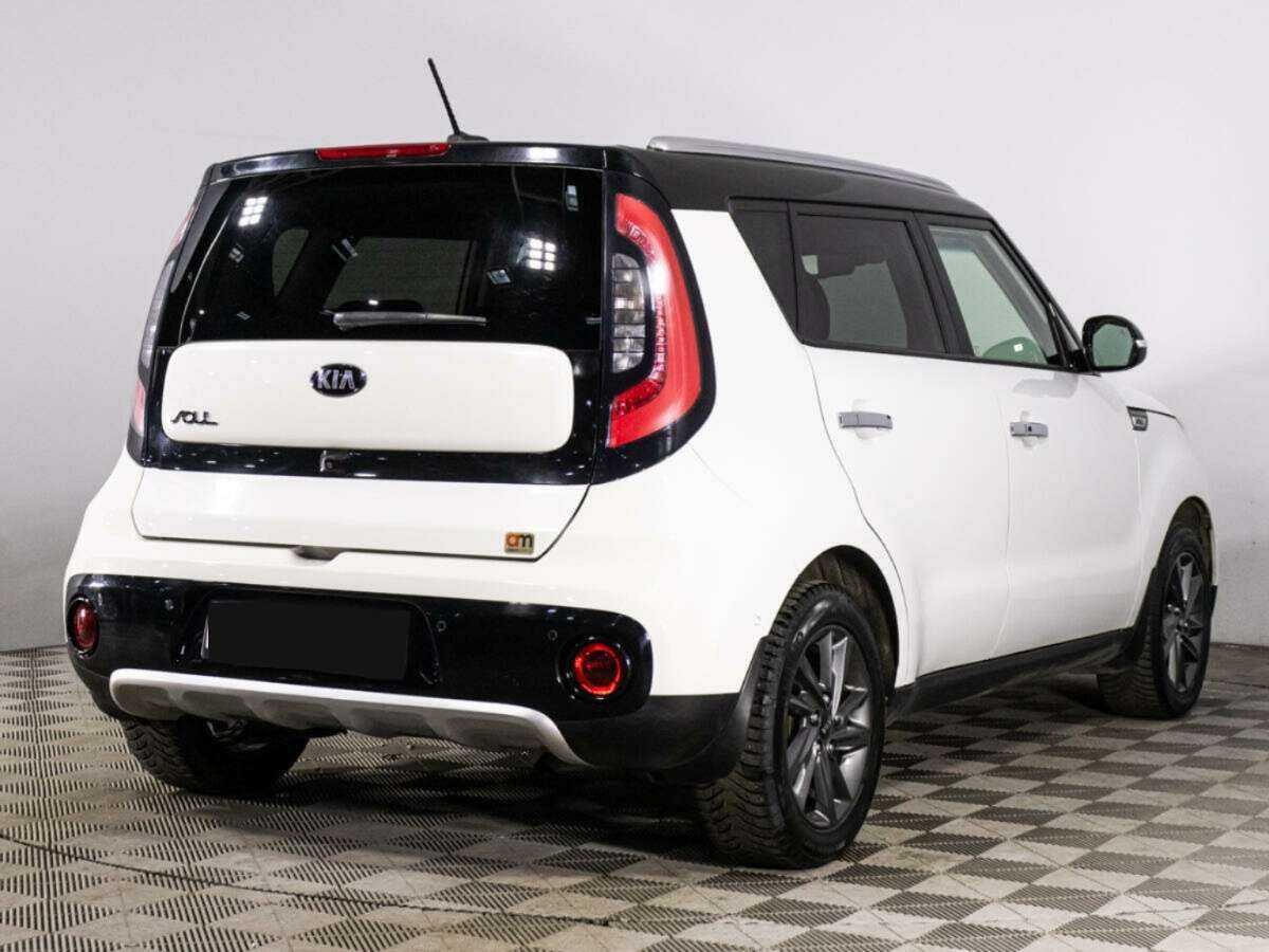 Купить Kia Soul с пробегом. Фото: #4