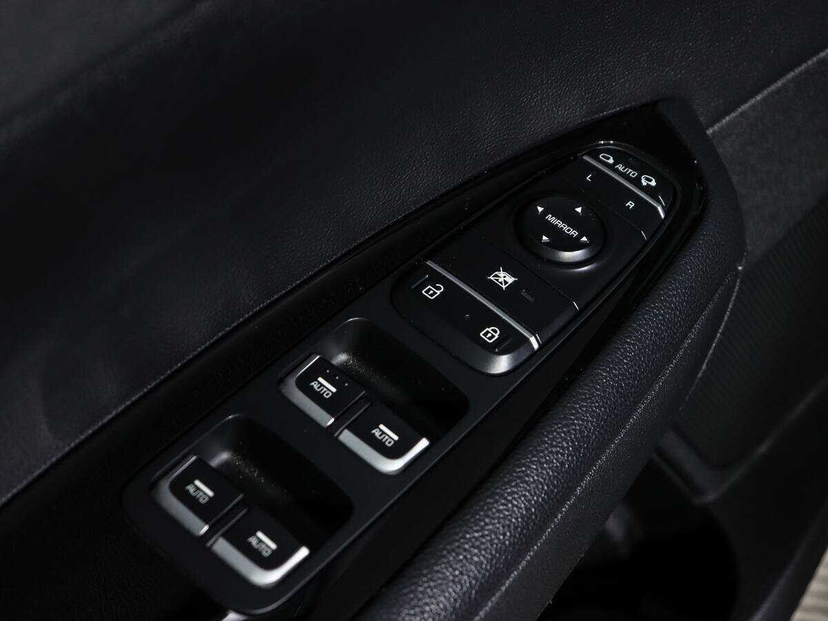 Купить Kia Optima с пробегом. Фото: #15