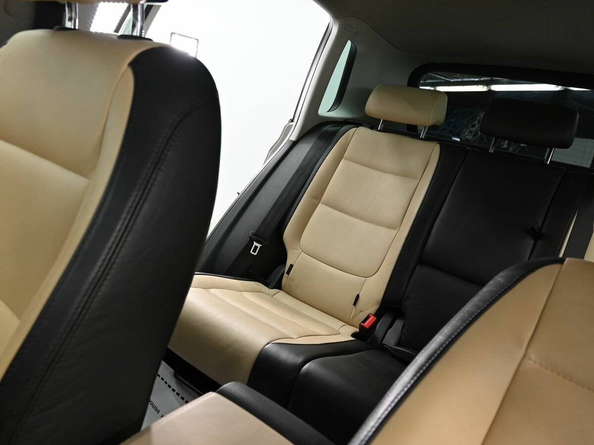 Купить Volkswagen Tiguan с пробегом. Фото: #13