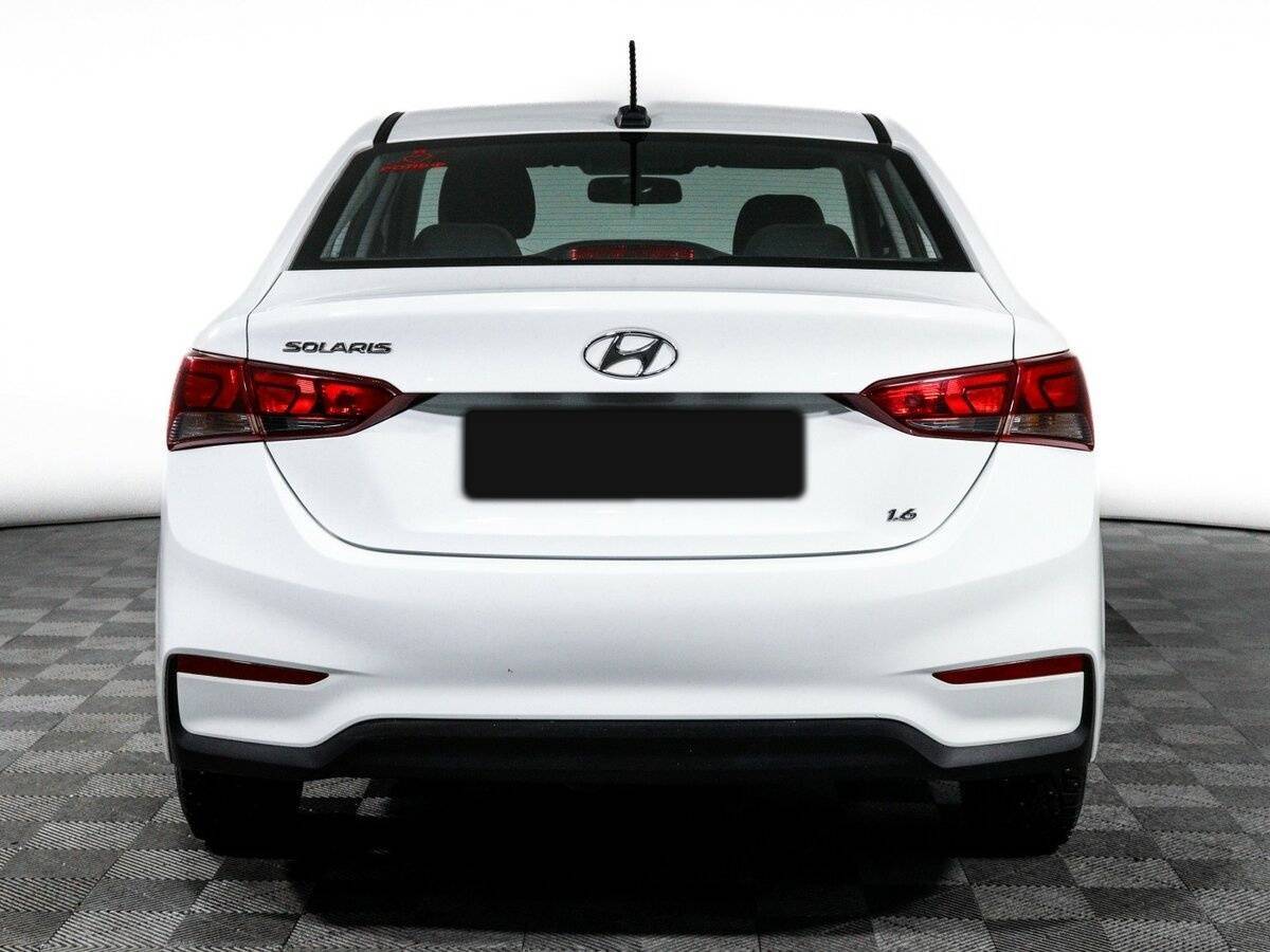 Купить Hyundai Solaris с пробегом. Фото: #5