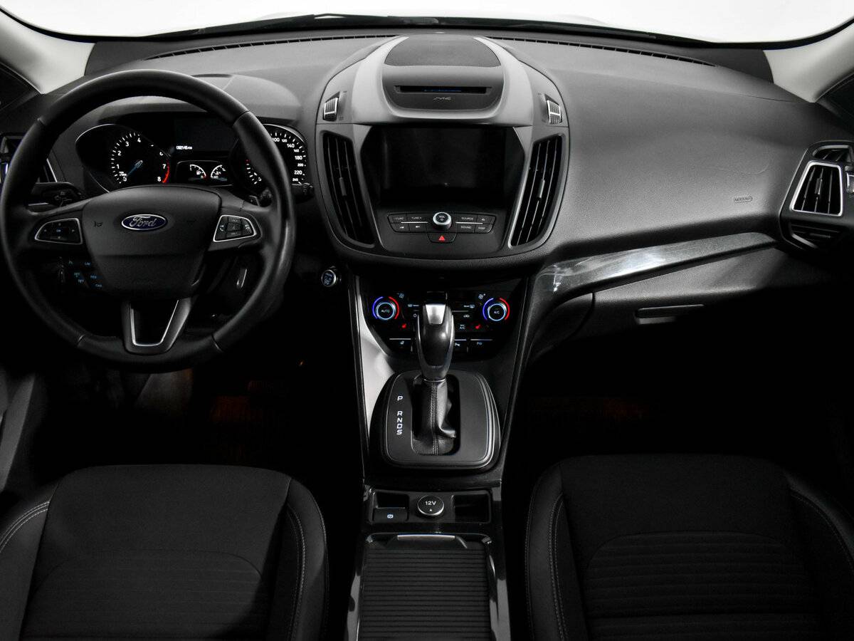 Купить Ford Kuga с пробегом. Фото: #11