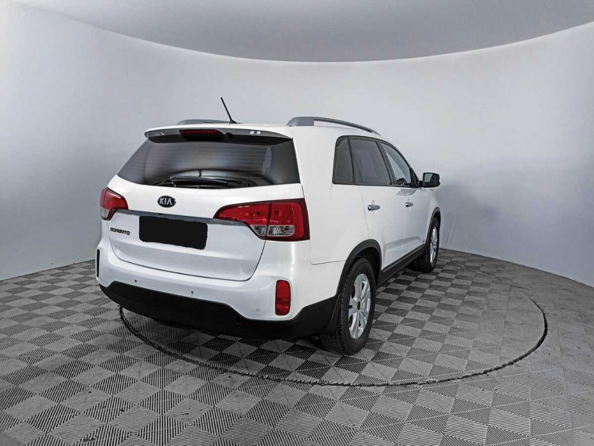 Купить Kia Sorento с пробегом. Фото: #4