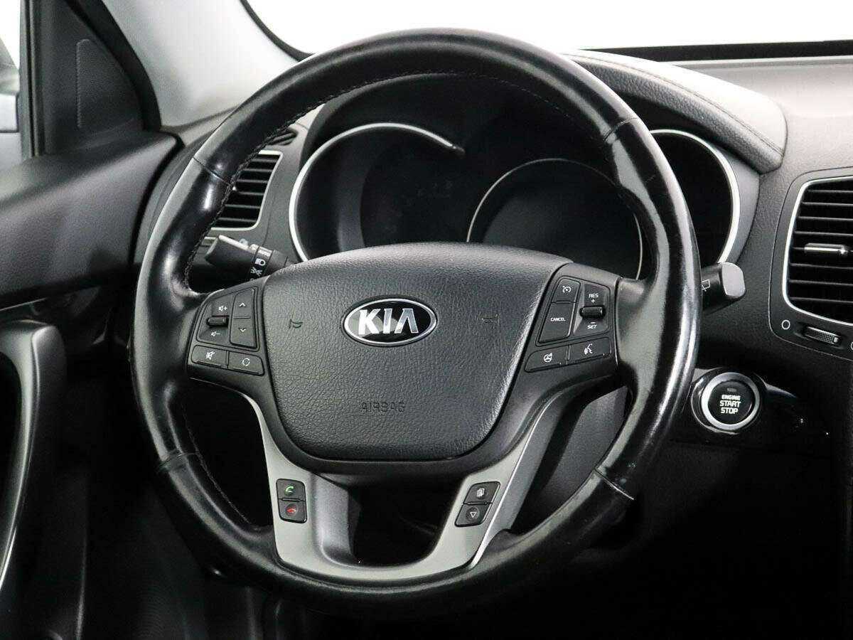 Купить Kia Sorento с пробегом. Фото: #12