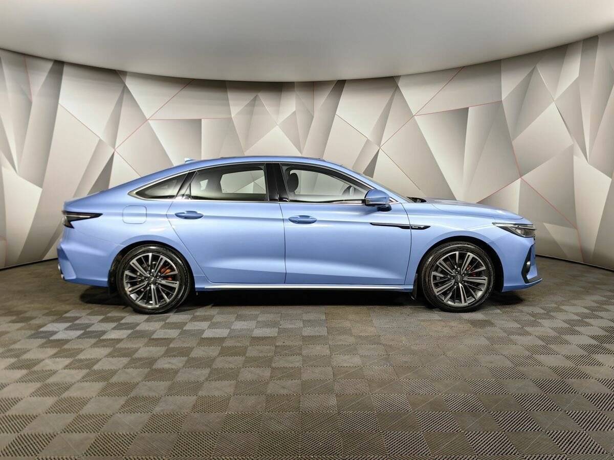 Купить Chery Arrizo 8 с пробегом. Фото: #5