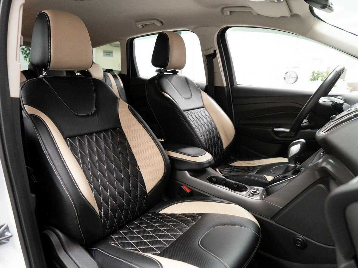 Купить Ford Kuga с пробегом. Фото: #8