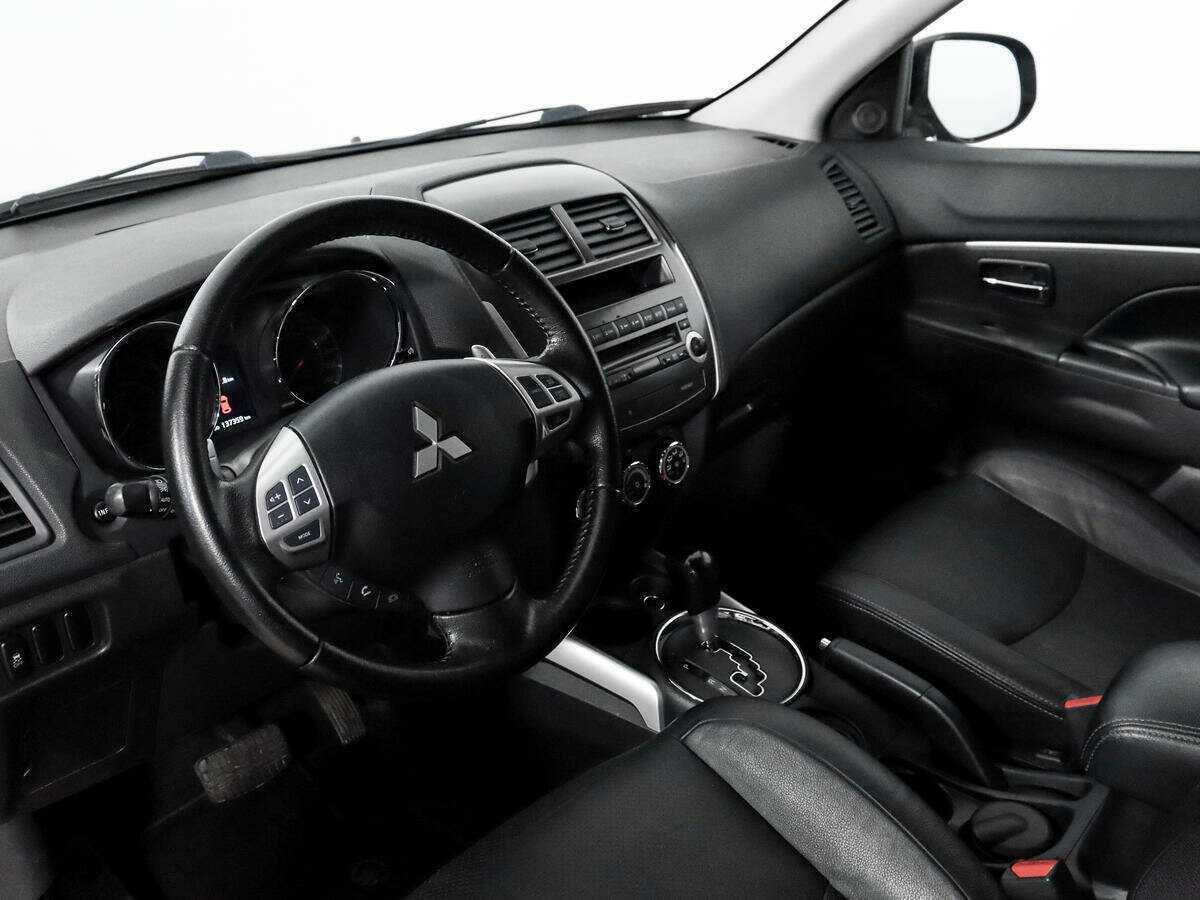 Купить Mitsubishi ASX с пробегом. Фото: #8