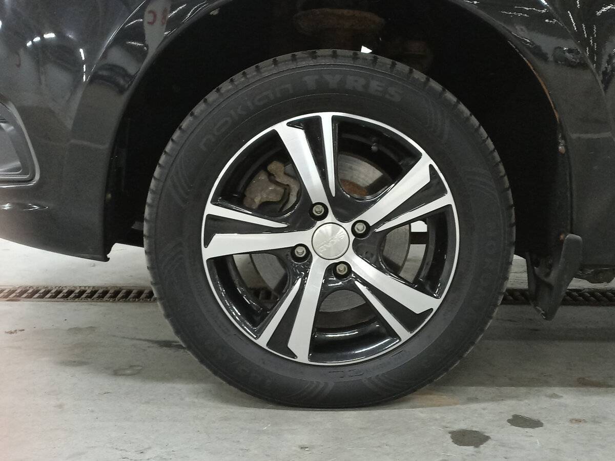 Купить Lada (ВАЗ) Granta с пробегом. Фото: #17