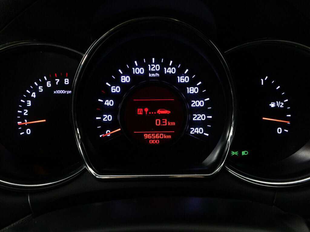 Купить Kia Ceed с пробегом. Фото: #11