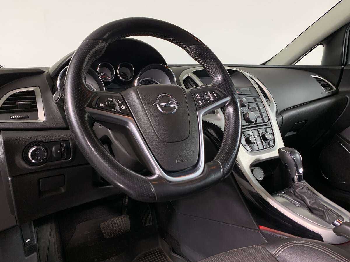 Купить Opel Astra с пробегом. Фото: #6