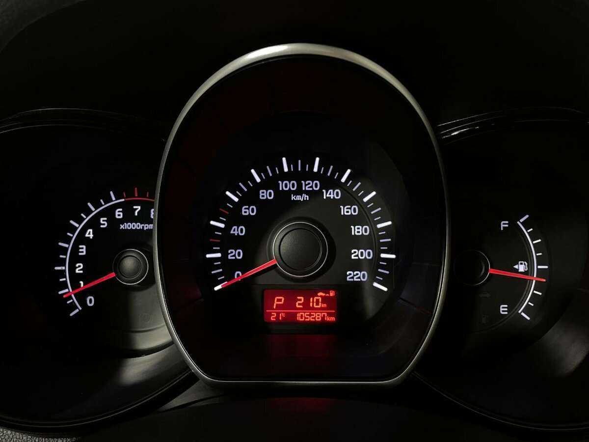 Купить Kia Rio с пробегом. Фото: #9