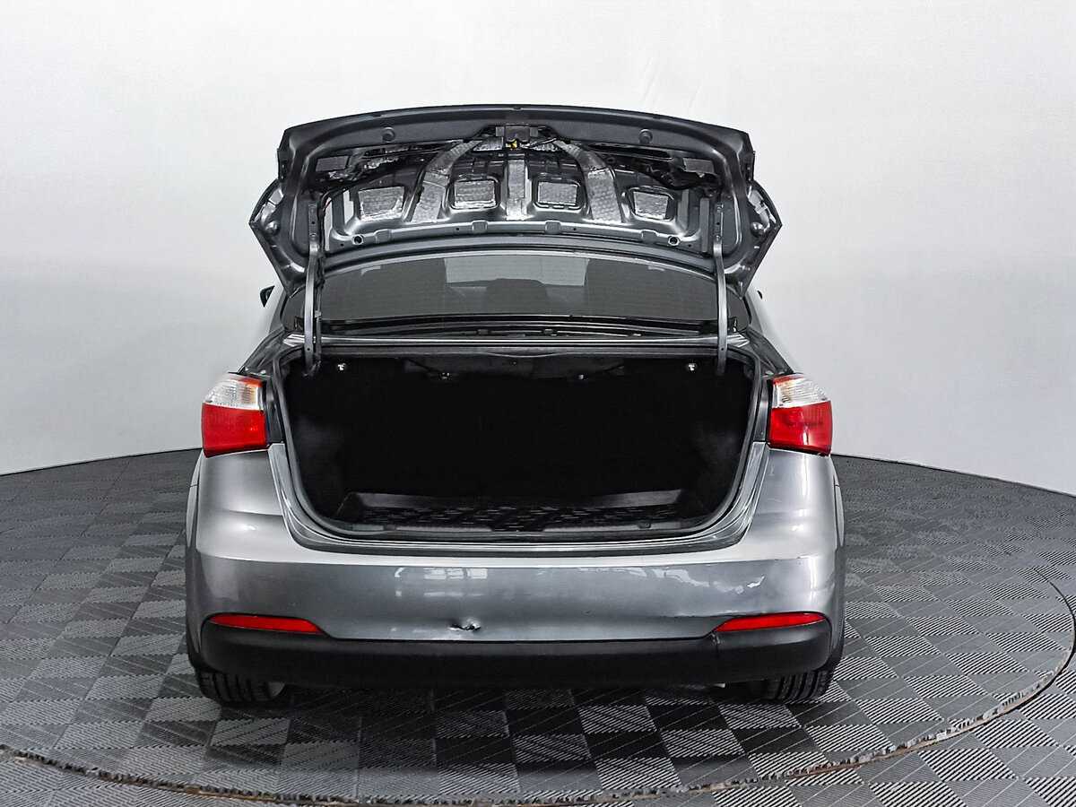Купить Kia Cerato с пробегом. Фото: #7