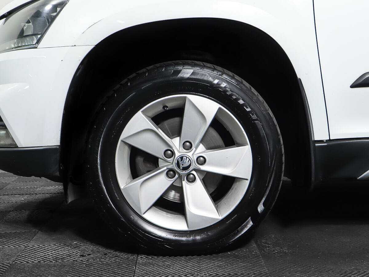 Купить Skoda Yeti с пробегом. Фото: #18