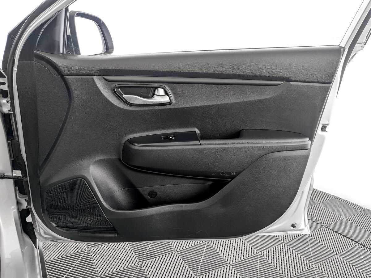 Купить Kia Rio с пробегом. Фото: #21