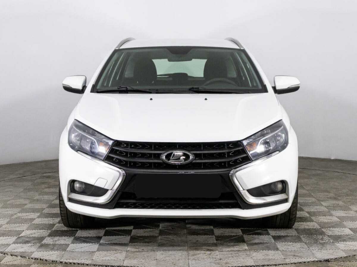 Купить Lada (ВАЗ) Vesta с пробегом. Фото: #1