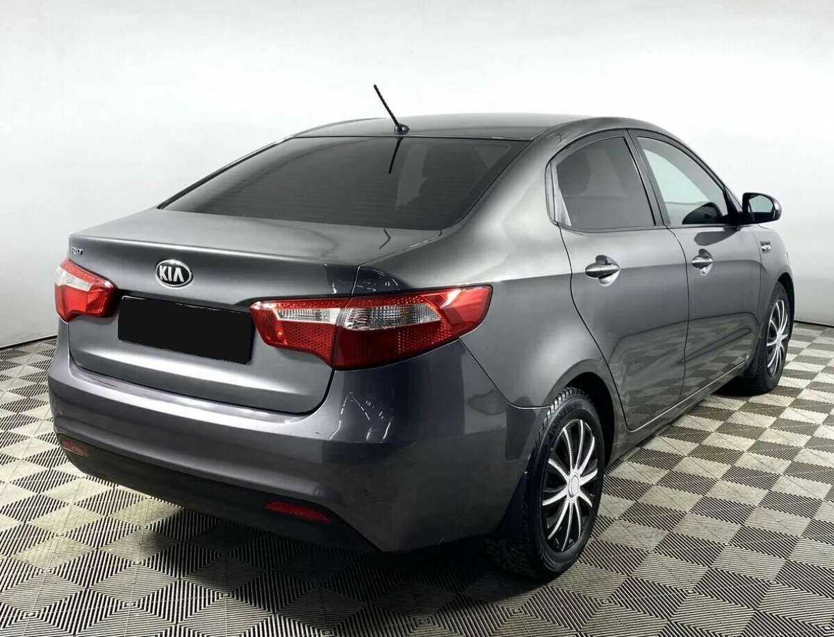 Купить Kia Rio с пробегом. Фото: #3