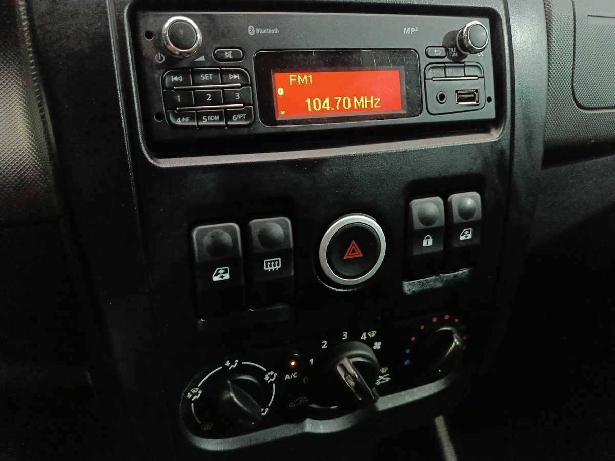 Купить Lada (ВАЗ) Largus с пробегом. Фото: #12