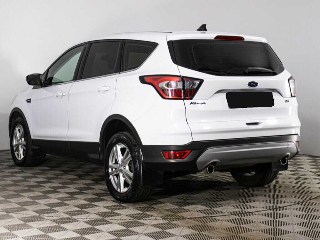 Купить Ford Kuga с пробегом. Фото: #6