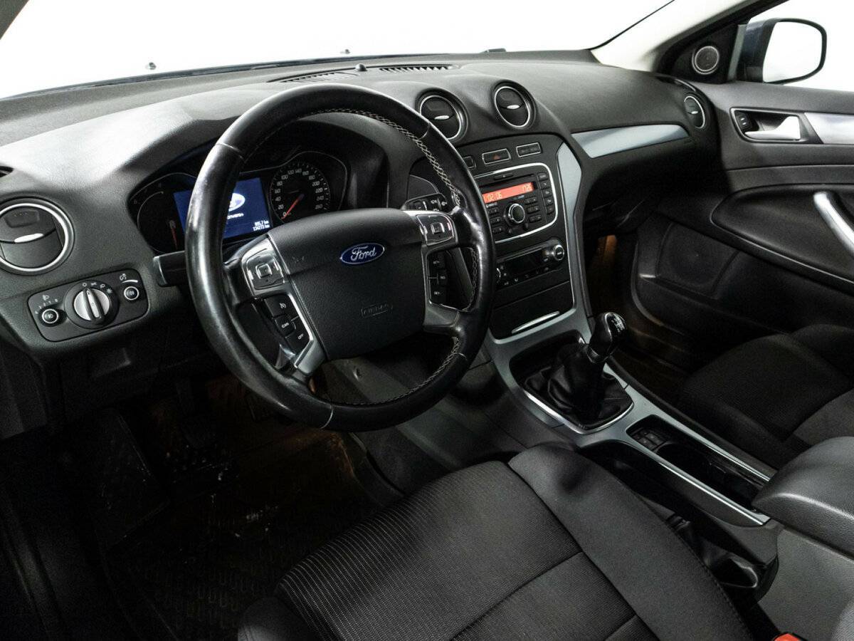 Купить Ford Mondeo с пробегом. Фото: #10