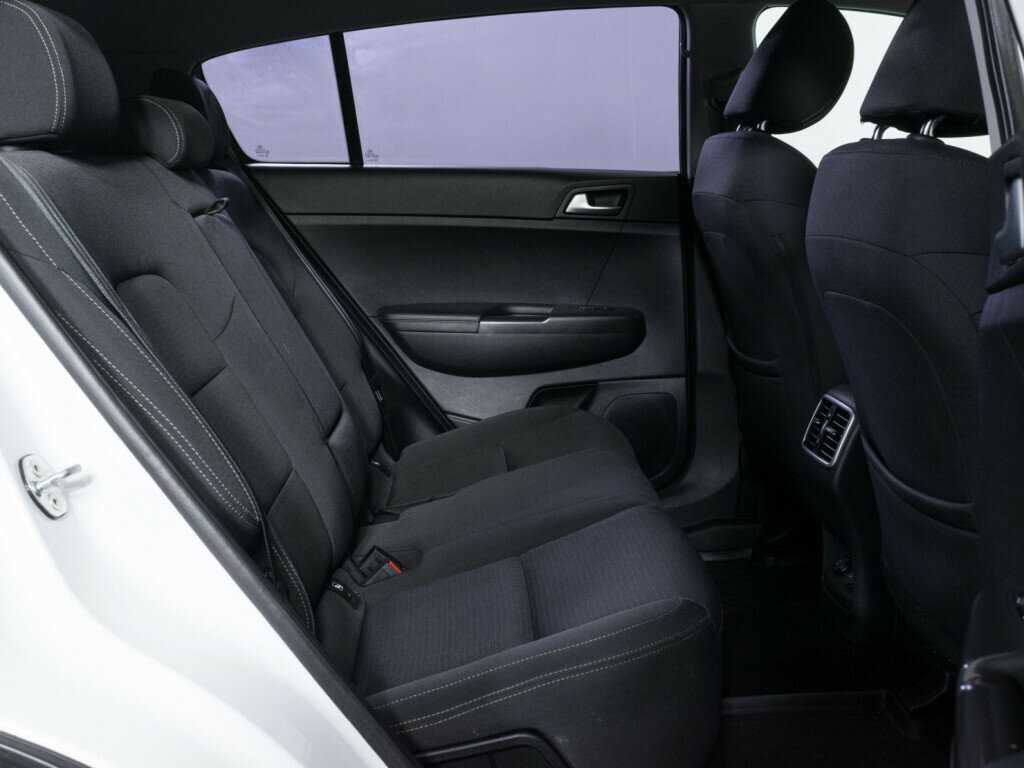 Купить Kia Sportage с пробегом. Фото: #9